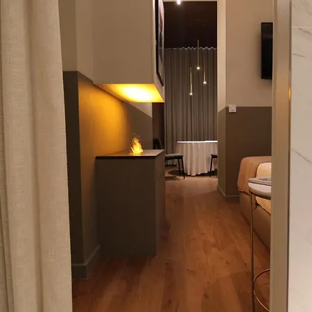 Mihotel Sala Lyon