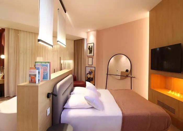 Szálloda Mihotel Sala Lyon